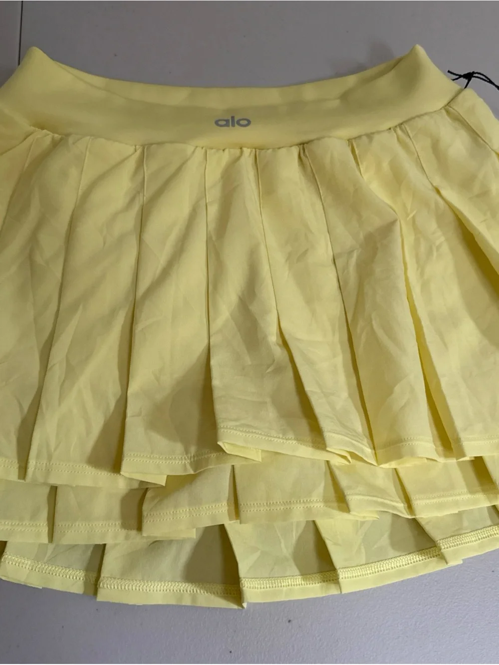 ALO Yoga Yellow Layered Pleated Skater Skirt
